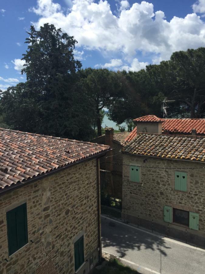Appartamento San Feliciano Magione Exterior foto
