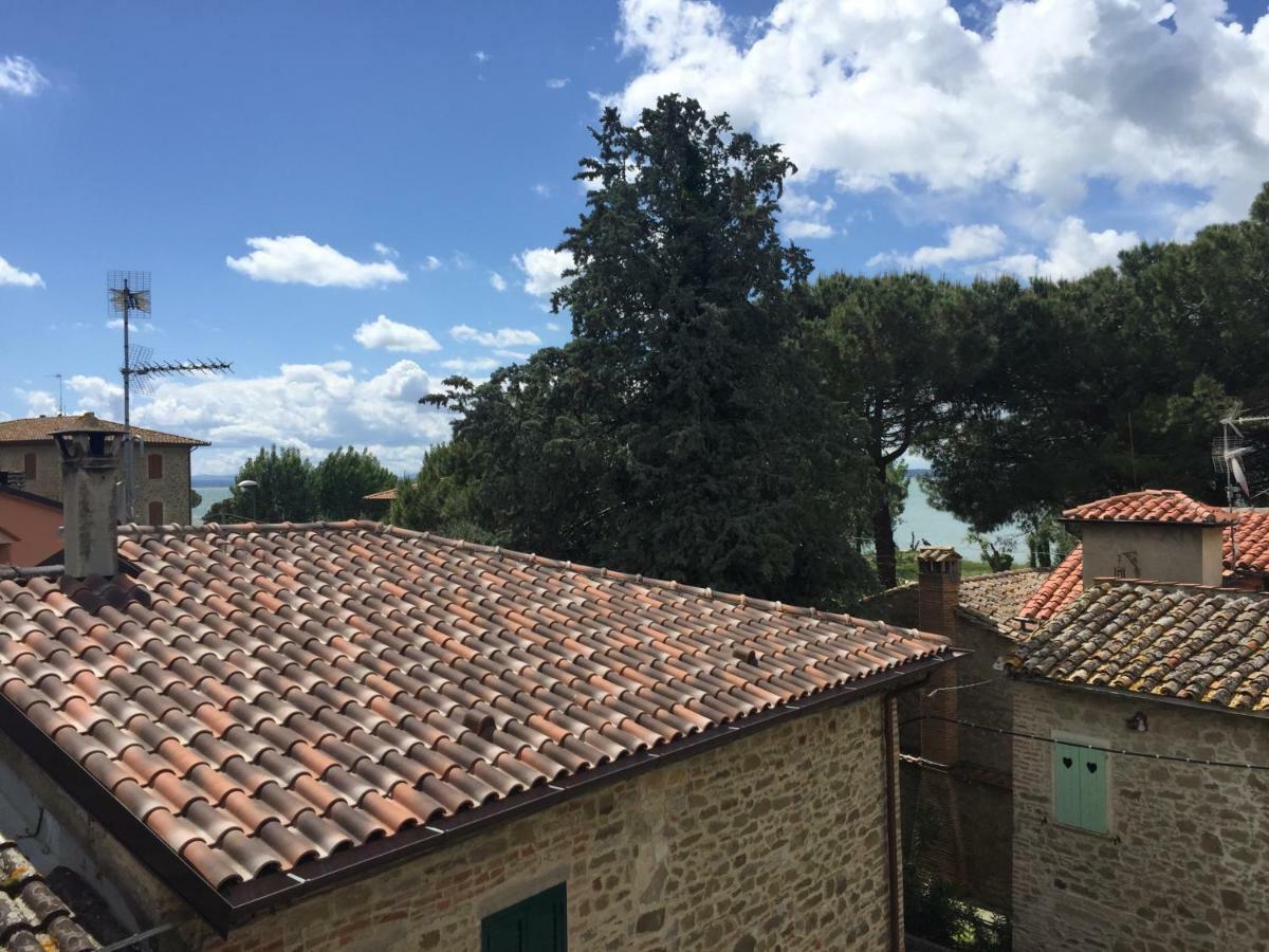 Appartamento San Feliciano Magione Exterior foto