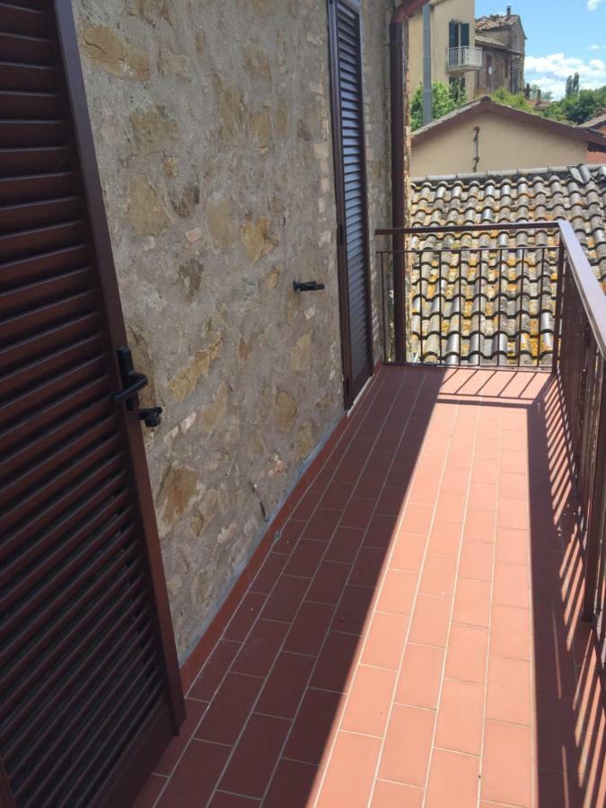 Appartamento San Feliciano Magione Exterior foto